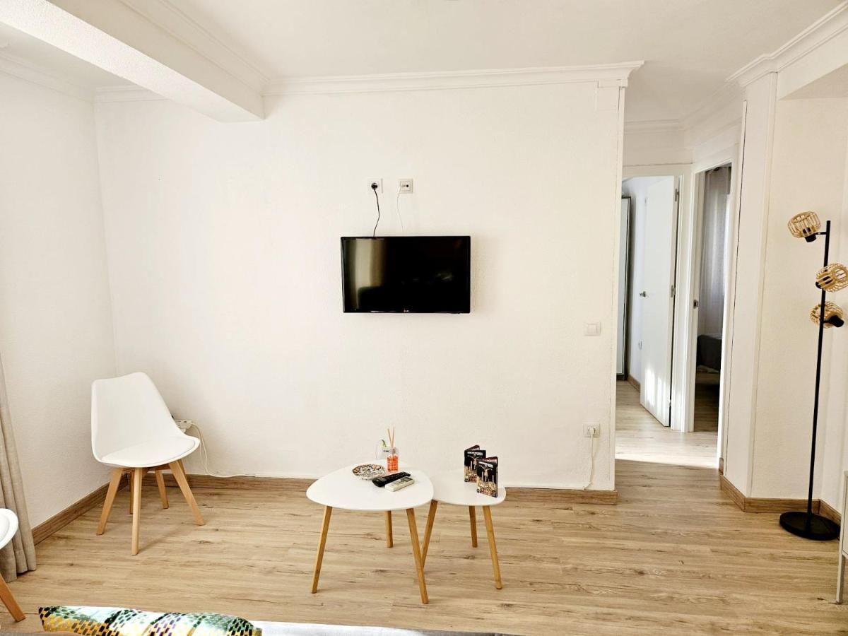 Apartamento Familiar En Triana Sevilla Exteriör bild