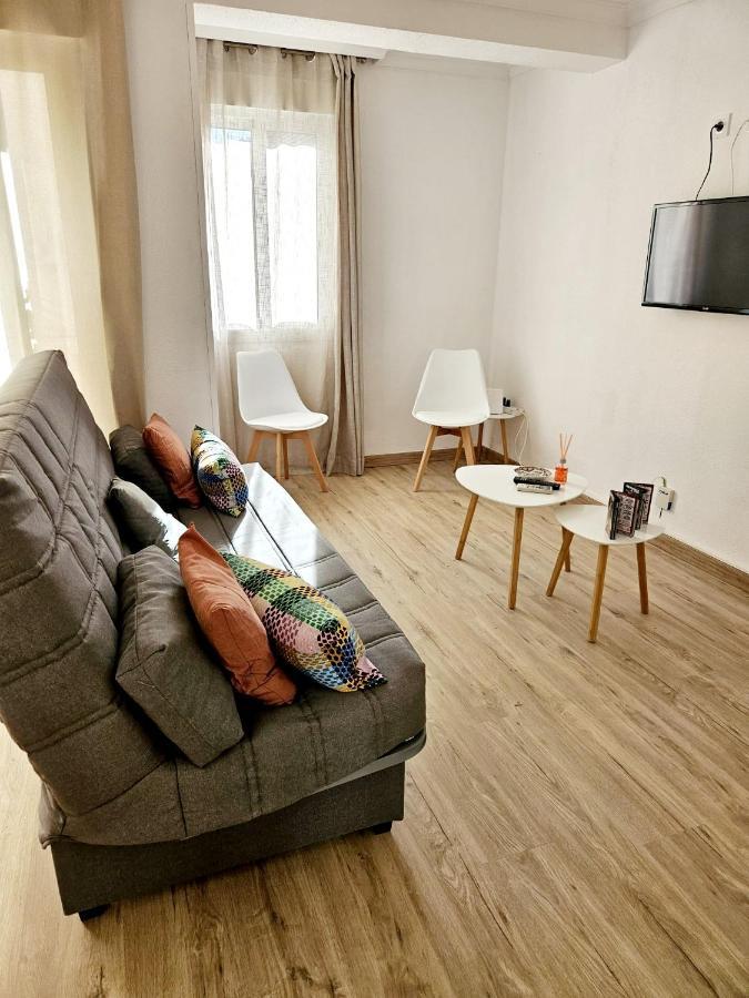 Apartamento Familiar En Triana Sevilla Exteriör bild