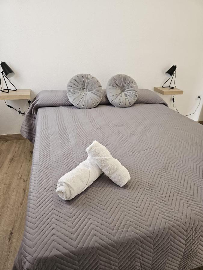 Apartamento Familiar En Triana Sevilla Exteriör bild
