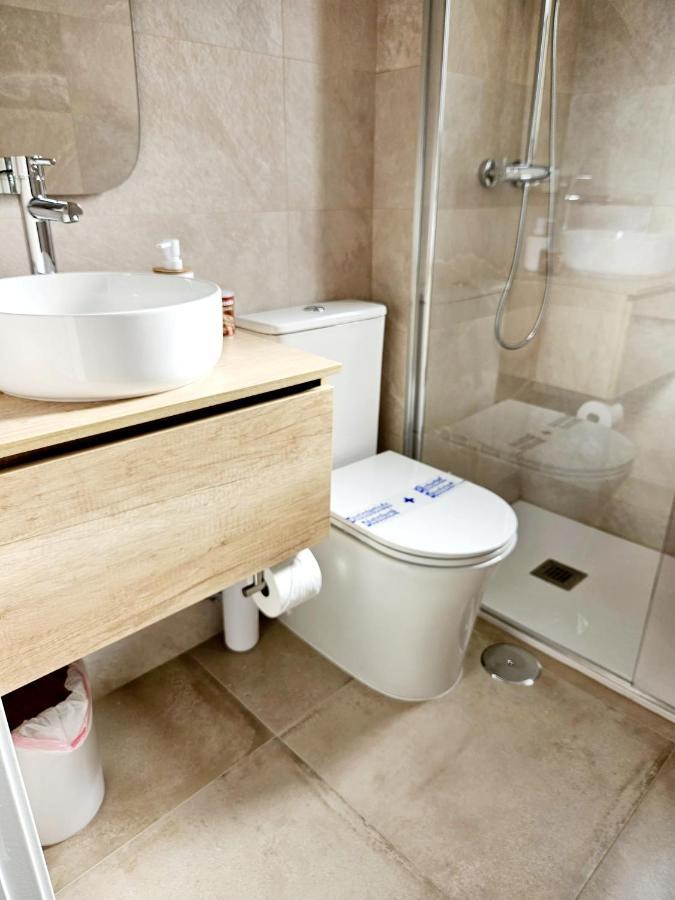 Apartamento Familiar En Triana Sevilla Exteriör bild