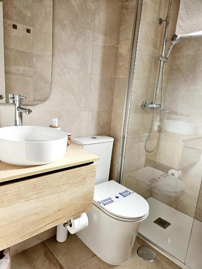 Apartamento Familiar En Triana Sevilla Exteriör bild